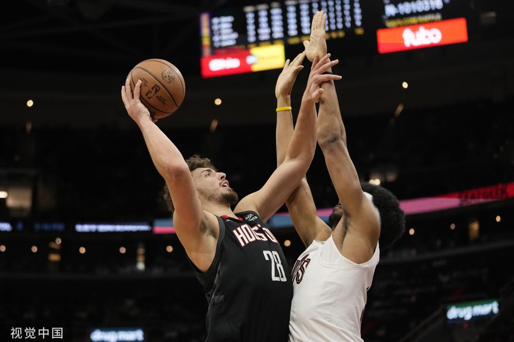 领衔新秀征 领衔新秀征