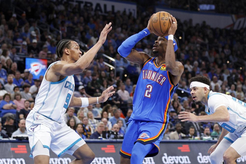 比肩甚至超 比肩甚至超